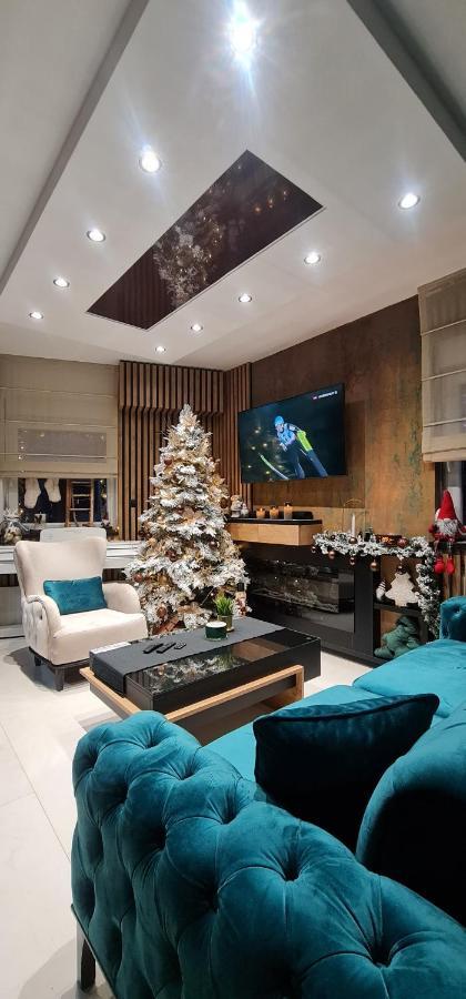 Design Apartment Platinium Spa Lux 5 Star "Havana" Completely Private Wellness & Spa Free Included Sauna & Jacuzzi & Salt Wall & Fire Place & 3D Ceilings & Business Wifi & Netflix & Keyless Code Entry & Full Smart App & Secure 2 Parking Place Cuprija Exterior photo