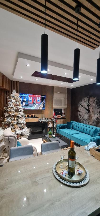 Design Apartment Platinium Spa Lux 5 Star "Havana" Completely Private Wellness & Spa Free Included Sauna & Jacuzzi & Salt Wall & Fire Place & 3D Ceilings & Business Wifi & Netflix & Keyless Code Entry & Full Smart App & Secure 2 Parking Place Cuprija Exterior photo