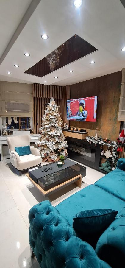Design Apartment Platinium Spa Lux 5 Star "Havana" Completely Private Wellness & Spa Free Included Sauna & Jacuzzi & Salt Wall & Fire Place & 3D Ceilings & Business Wifi & Netflix & Keyless Code Entry & Full Smart App & Secure 2 Parking Place Cuprija Exterior photo