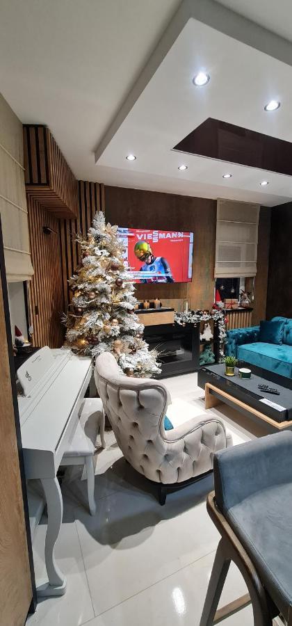 Design Apartment Platinium Spa Lux 5 Star "Havana" Completely Private Wellness & Spa Free Included Sauna & Jacuzzi & Salt Wall & Fire Place & 3D Ceilings & Business Wifi & Netflix & Keyless Code Entry & Full Smart App & Secure 2 Parking Place Cuprija Exterior photo