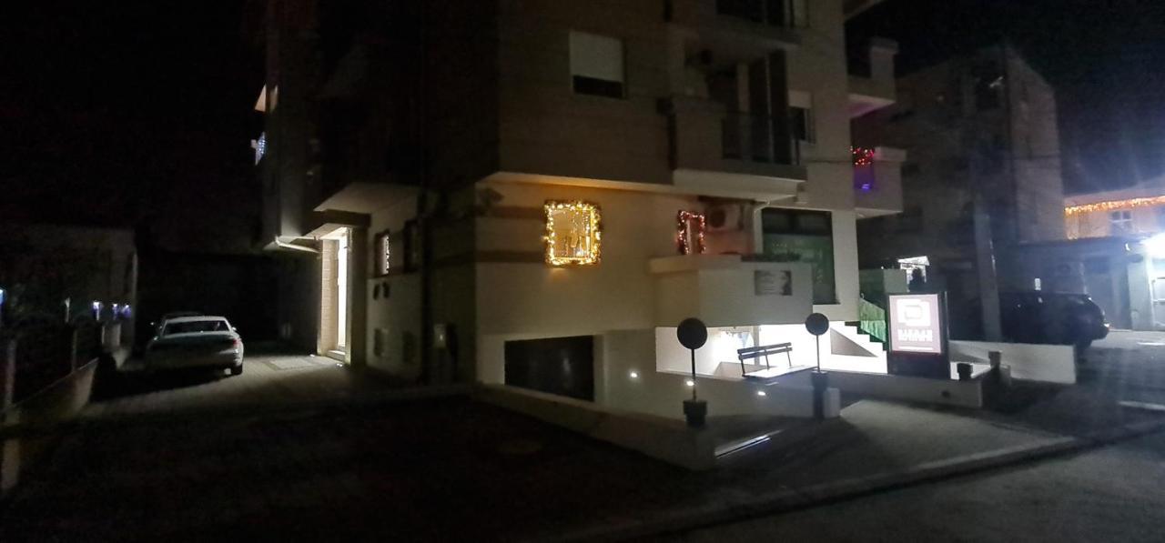 Design Apartment Platinium Spa Lux 5 Star "Havana" Completely Private Wellness & Spa Free Included Sauna & Jacuzzi & Salt Wall & Fire Place & 3D Ceilings & Business Wifi & Netflix & Keyless Code Entry & Full Smart App & Secure 2 Parking Place Cuprija Exterior photo