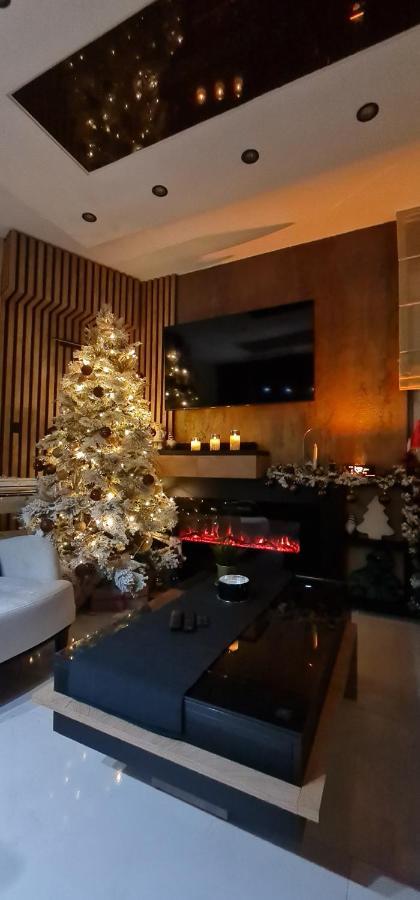Design Apartment Platinium Spa Lux 5 Star "Havana" Completely Private Wellness & Spa Free Included Sauna & Jacuzzi & Salt Wall & Fire Place & 3D Ceilings & Business Wifi & Netflix & Keyless Code Entry & Full Smart App & Secure 2 Parking Place Cuprija Exterior photo