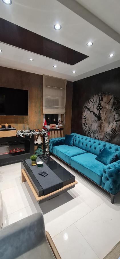 Design Apartment Platinium Spa Lux 5 Star "Havana" Completely Private Wellness & Spa Free Included Sauna & Jacuzzi & Salt Wall & Fire Place & 3D Ceilings & Business Wifi & Netflix & Keyless Code Entry & Full Smart App & Secure 2 Parking Place Cuprija Exterior photo