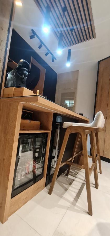 Design Apartment Platinium Spa Lux 5 Star "Havana" Completely Private Wellness & Spa Free Included Sauna & Jacuzzi & Salt Wall & Fire Place & 3D Ceilings & Business Wifi & Netflix & Keyless Code Entry & Full Smart App & Secure 2 Parking Place Cuprija Exterior photo