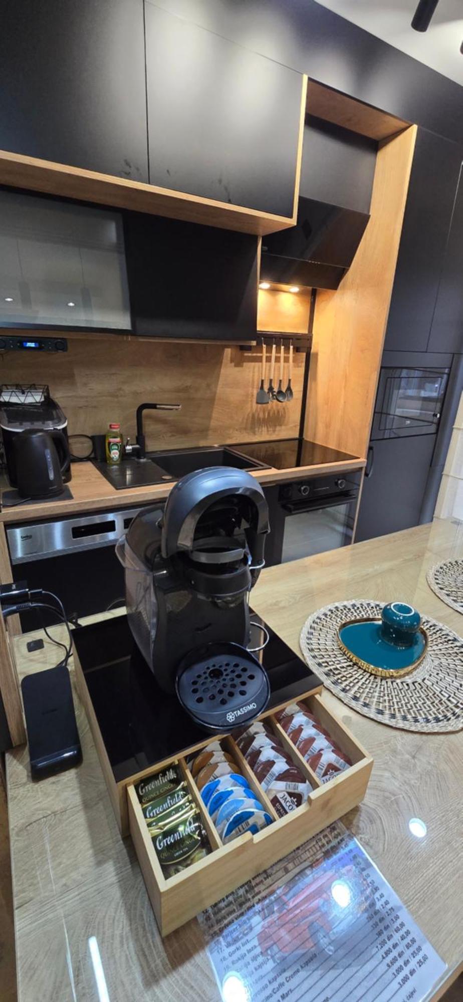 Design Apartment Platinium Spa Lux 5 Star "Havana" Completely Private Wellness & Spa Free Included Sauna & Jacuzzi & Salt Wall & Fire Place & 3D Ceilings & Business Wifi & Netflix & Keyless Code Entry & Full Smart App & Secure 2 Parking Place Cuprija Exterior photo